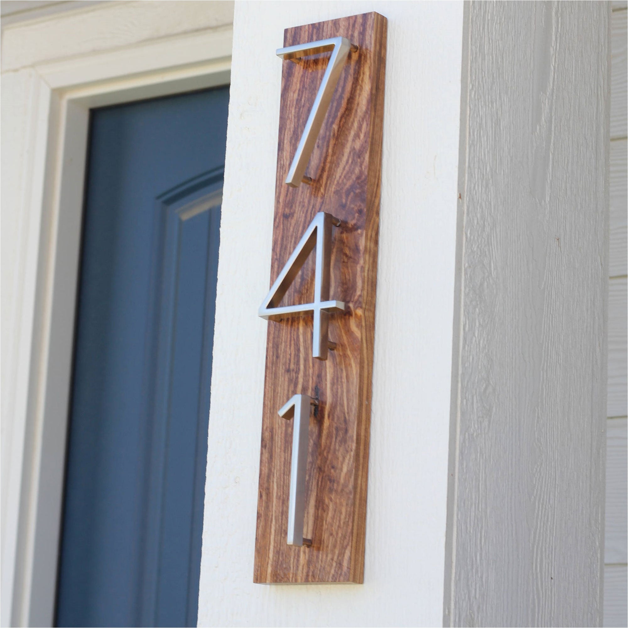 Modern House Numbers Silver