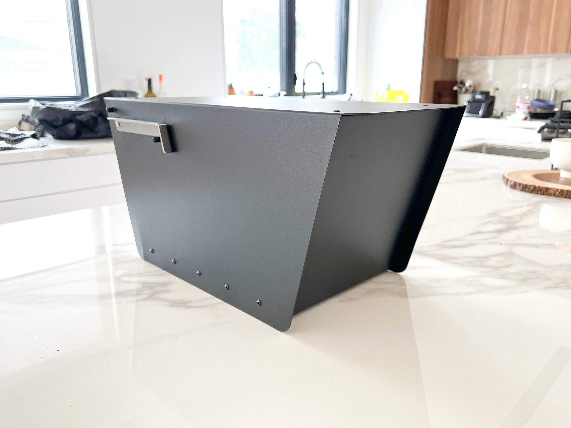 Walter - Post Mounted Mailbox (Imperfect/Irregulars)