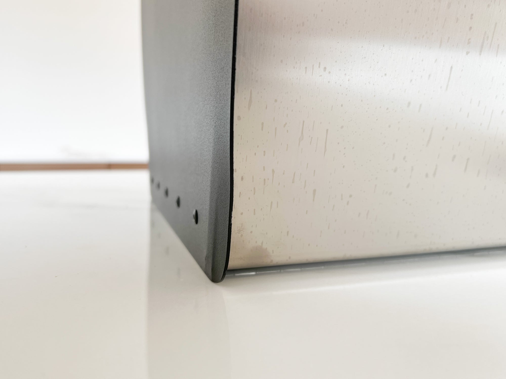 Walter - Post Mounted Mailbox (Imperfect/Irregulars)